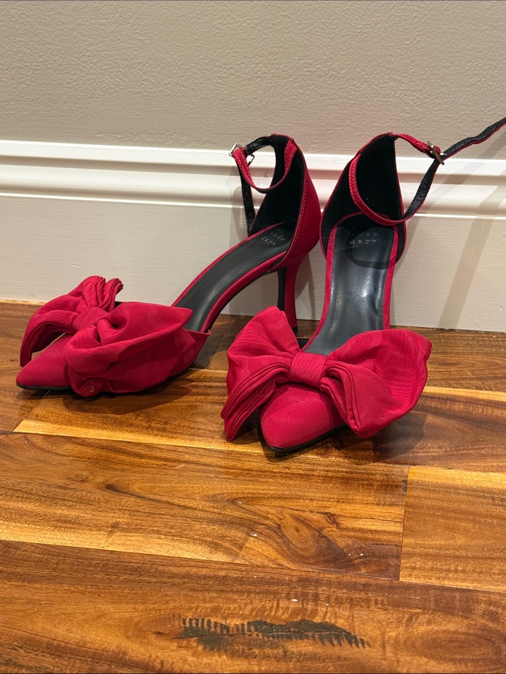 a new day Red Pointed-Toe Heels with Large Bow and Ankle Strap never worn